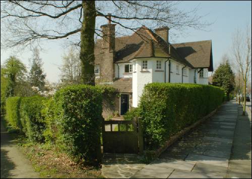 163 Hampstead Way